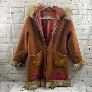 Vintage Genuine Inuvik fur trimmed 100% wool coat